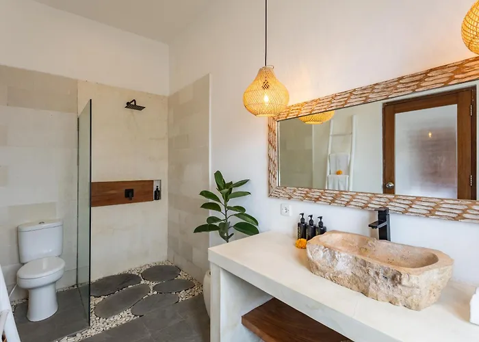 别墅 5 Bedroom Entire In Berawa Canggu Dalung (Bali)