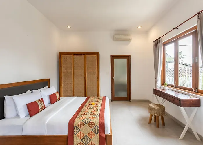 5 Bedroom Entire In Berawa Canggu 别墅