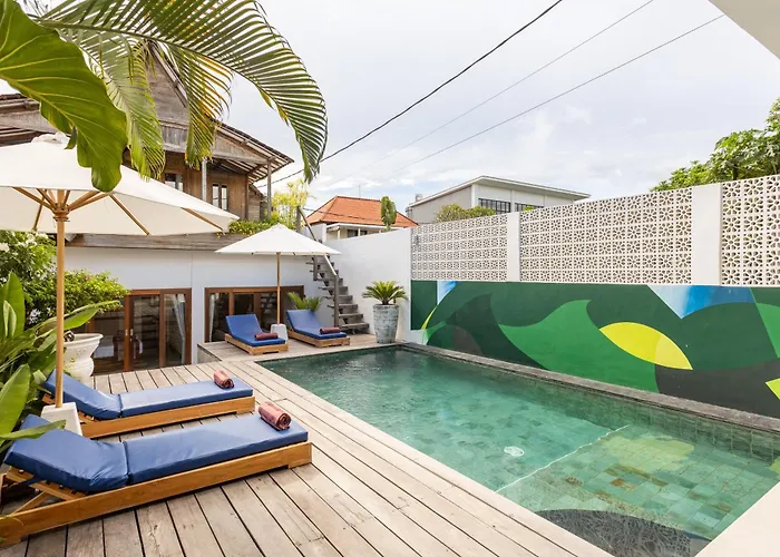 5 Bedroom Entire In Berawa Canggu 别墅