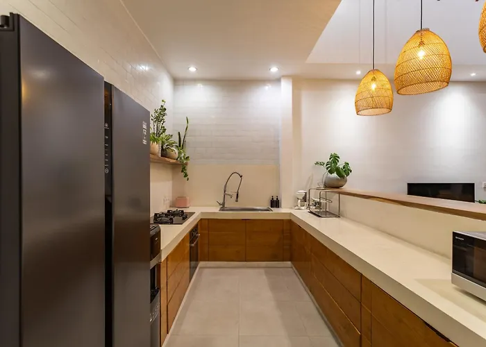5 Bedroom Entire In Berawa Canggu 别墅 Dalung (Bali)