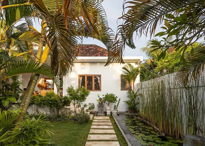 5 Bedroom Entire In Berawa Canggu 别墅 *